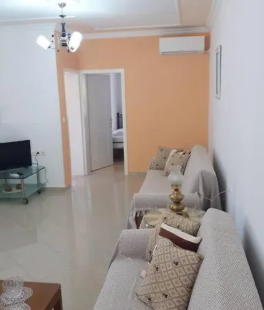 Apartament Simos Gjirokastra